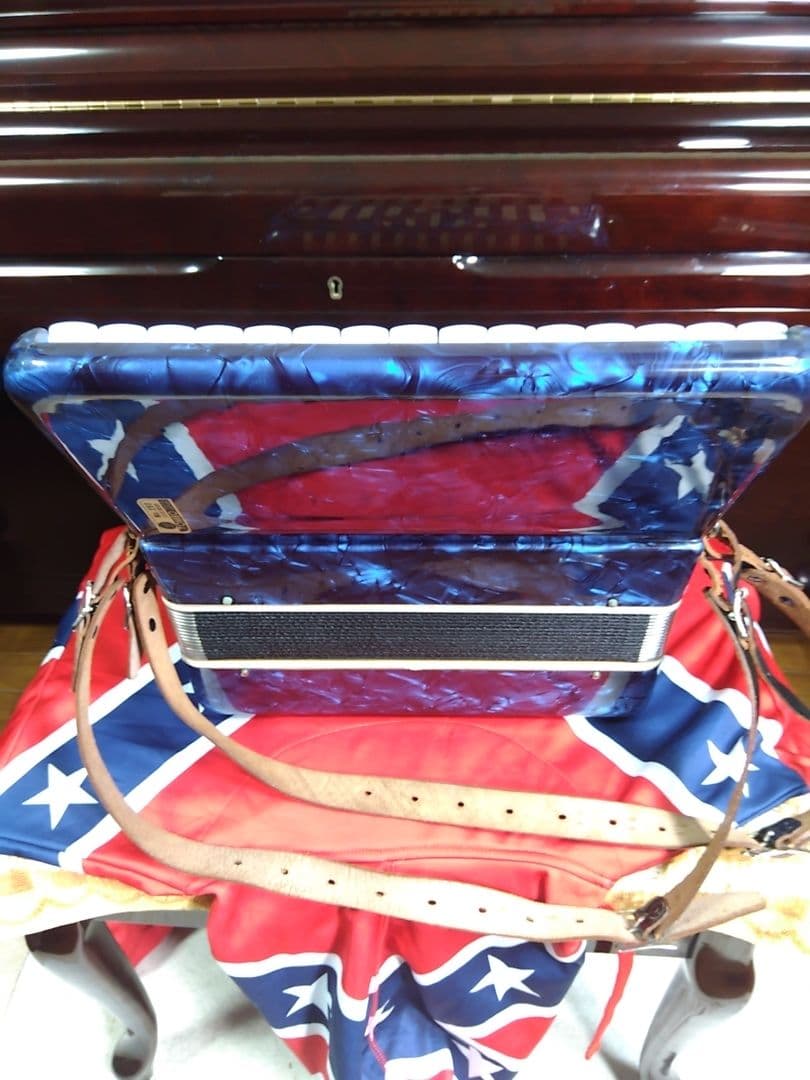 美品即演奏可）TAMBO SOPRANO アコーディオン 青【信頼の日本製】