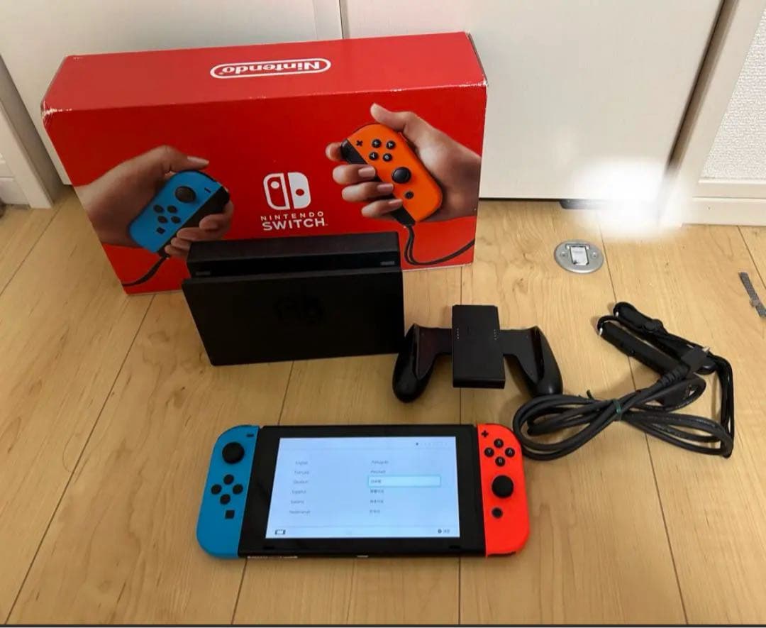Nintendo Switch 強化版 000002_1763524140.jpg