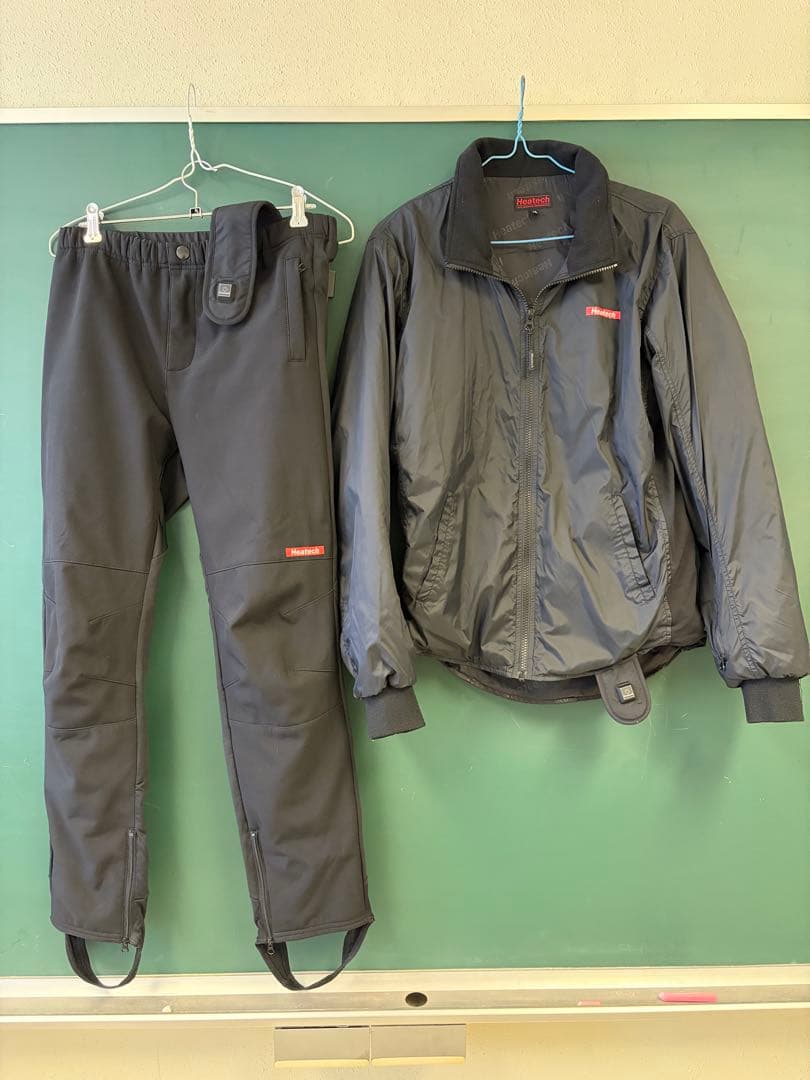ヒーテック　上下ウェアセット　７Ａ シックスエイトシックス スノーボードウェア 上下セット WATERPROOF