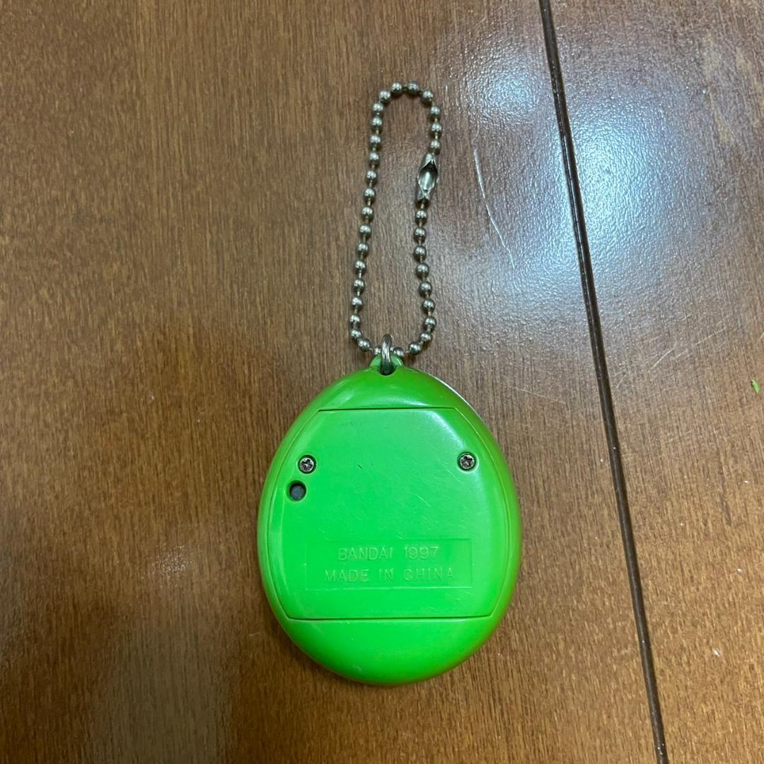 初代 たまごっち みどり 1997 ミドリ たまごっち BANDAI - メルカリ