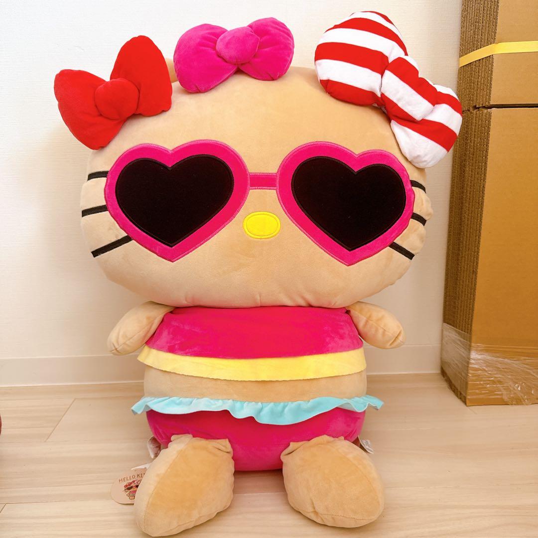 アベイル 日焼け キティ 特大 クッション ぬいぐるみ - メルカリ