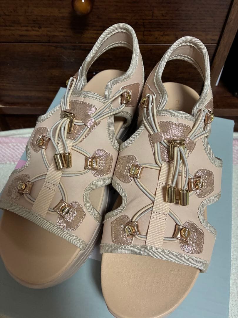 卑弥呼　スポーツサンダル　M 23.5cm ベージュ