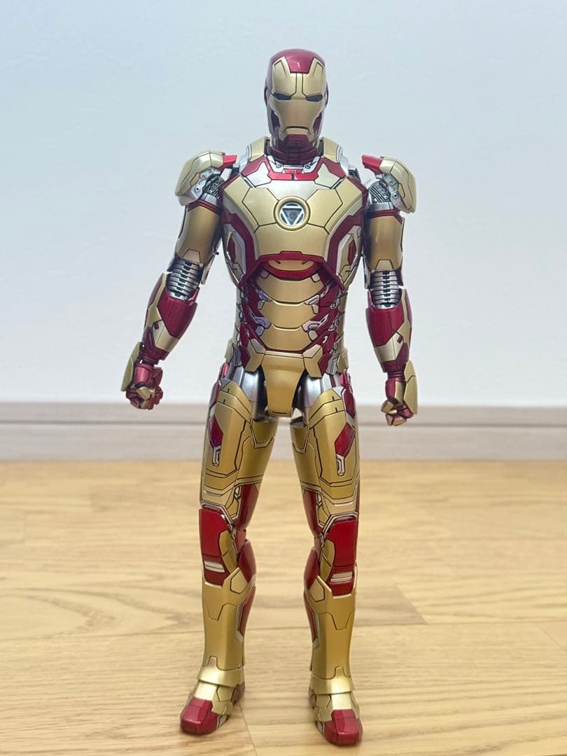 ジャンク品】ホットトイズ DIECAST アイアンマン・マーク42 - メルカリ