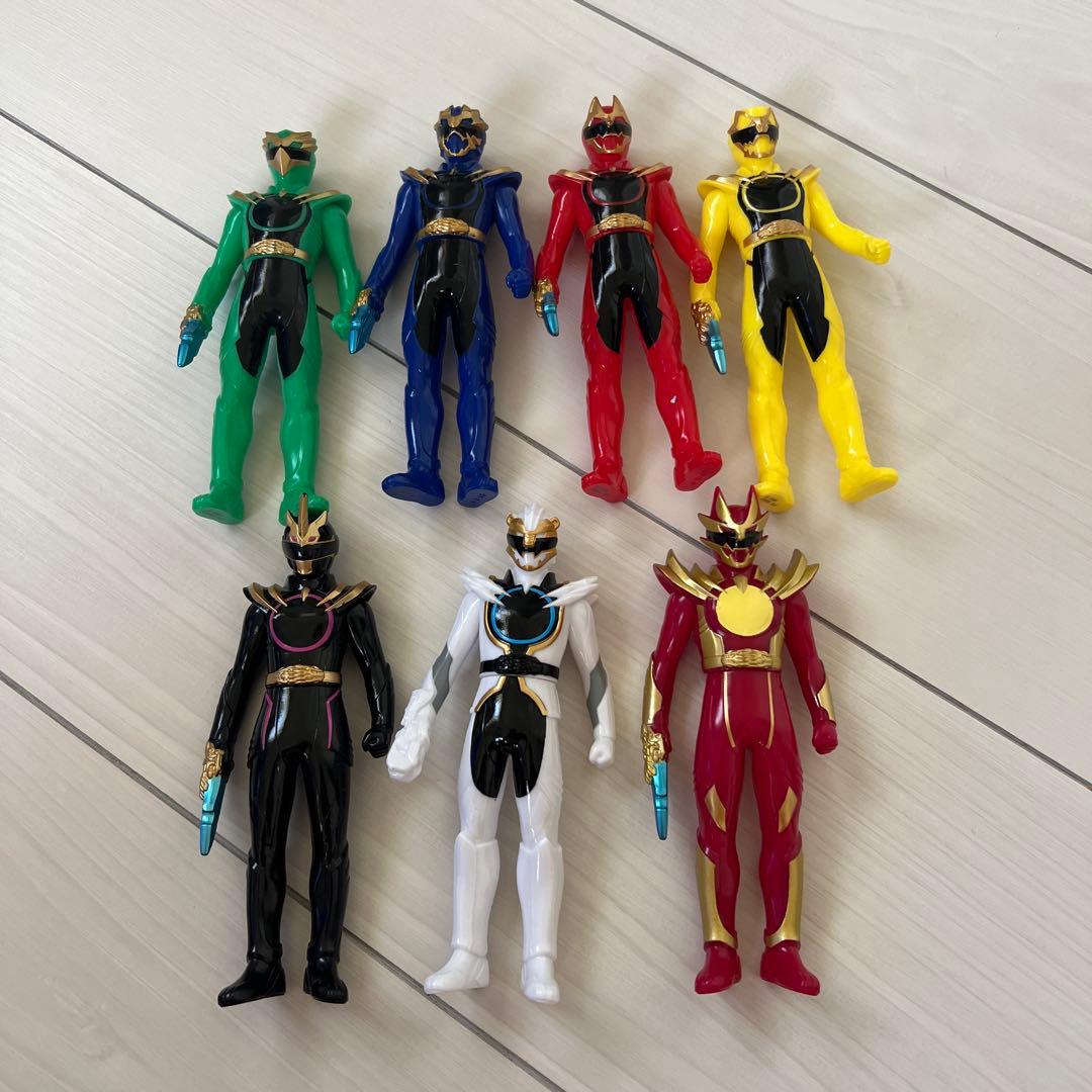 ナンバーワン戦隊 ゴジュウジャー ソフビフィギュア セット - メルカリ