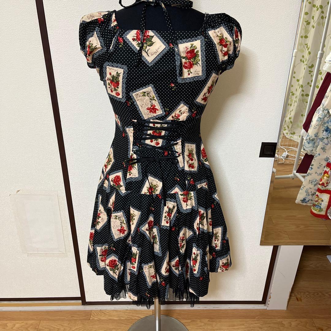 メアリーマグダレン・花柄ワンピース