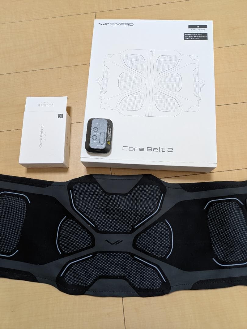 SIXPAD シックスパッド コアベルト2 Mサイズ リモコンセット 楽天市場】シックスパッド コアベルト 2 専用コントローラー付 公式