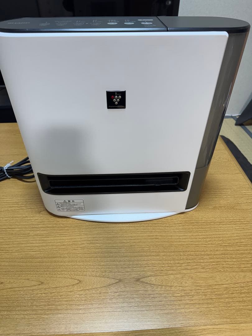 SHARP 加湿セラミックファンヒーター HX-SK12 HX-SK12 | プラズマクラスター電気暖房機：シャープ