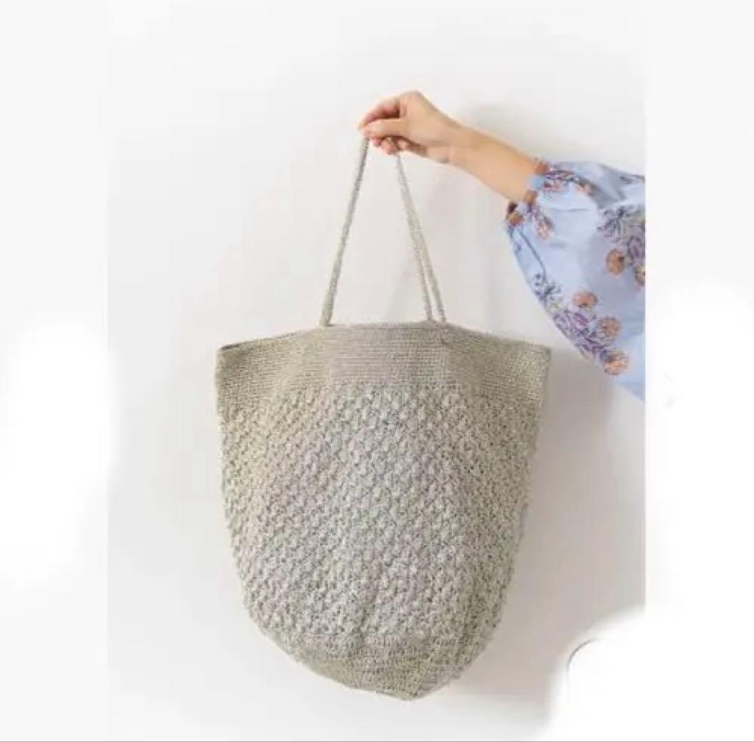 パサンドバイヌキテパ シルバーバッグ - メルカリ