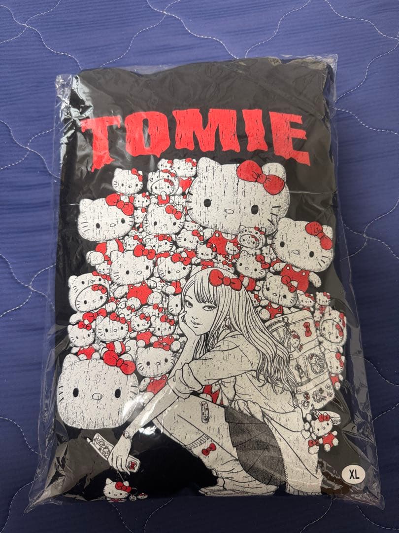 伊藤潤二×サンリオキャラクターズ パーカー ギャル富江×ハローキティ　　xL 伊藤潤二×サンリオキャラクターズ パーカー ギャル富江×ハローキティ L