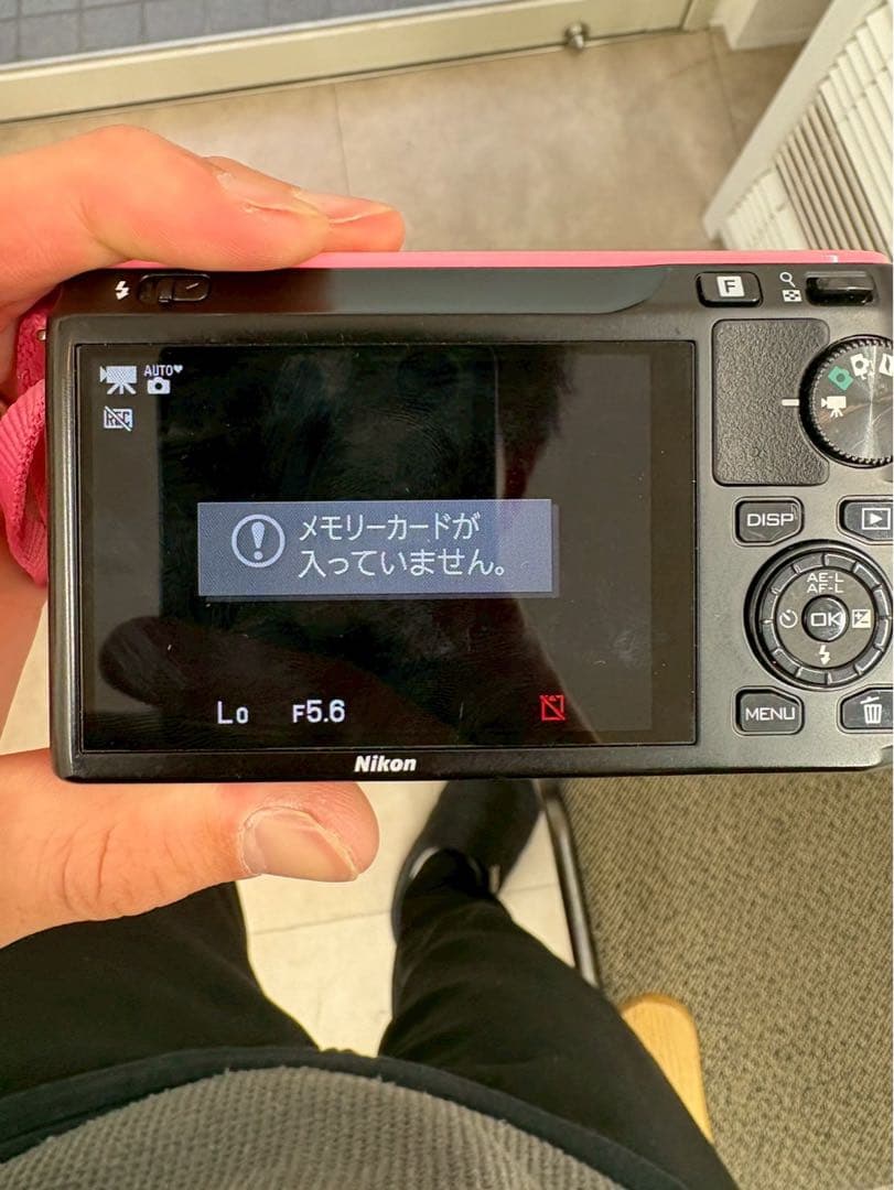 ニコン Nikon 1 J1 ピンク レンズ　10-30mm F3.5-5.6