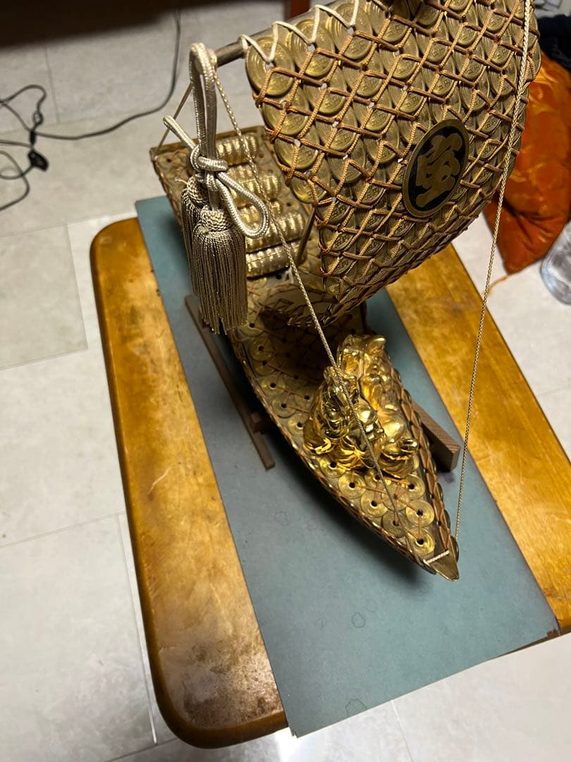 縁起物 5円玉 宝船 七福神 置物 (※ケース無し・本体美品) - メルカリ