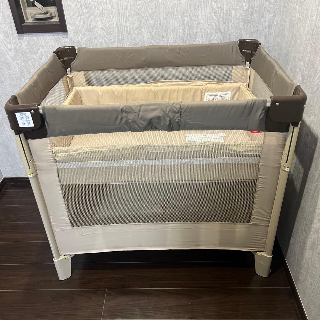 アップリカ ココネルエアー ポータブル ベビーベッド ココアブラウン