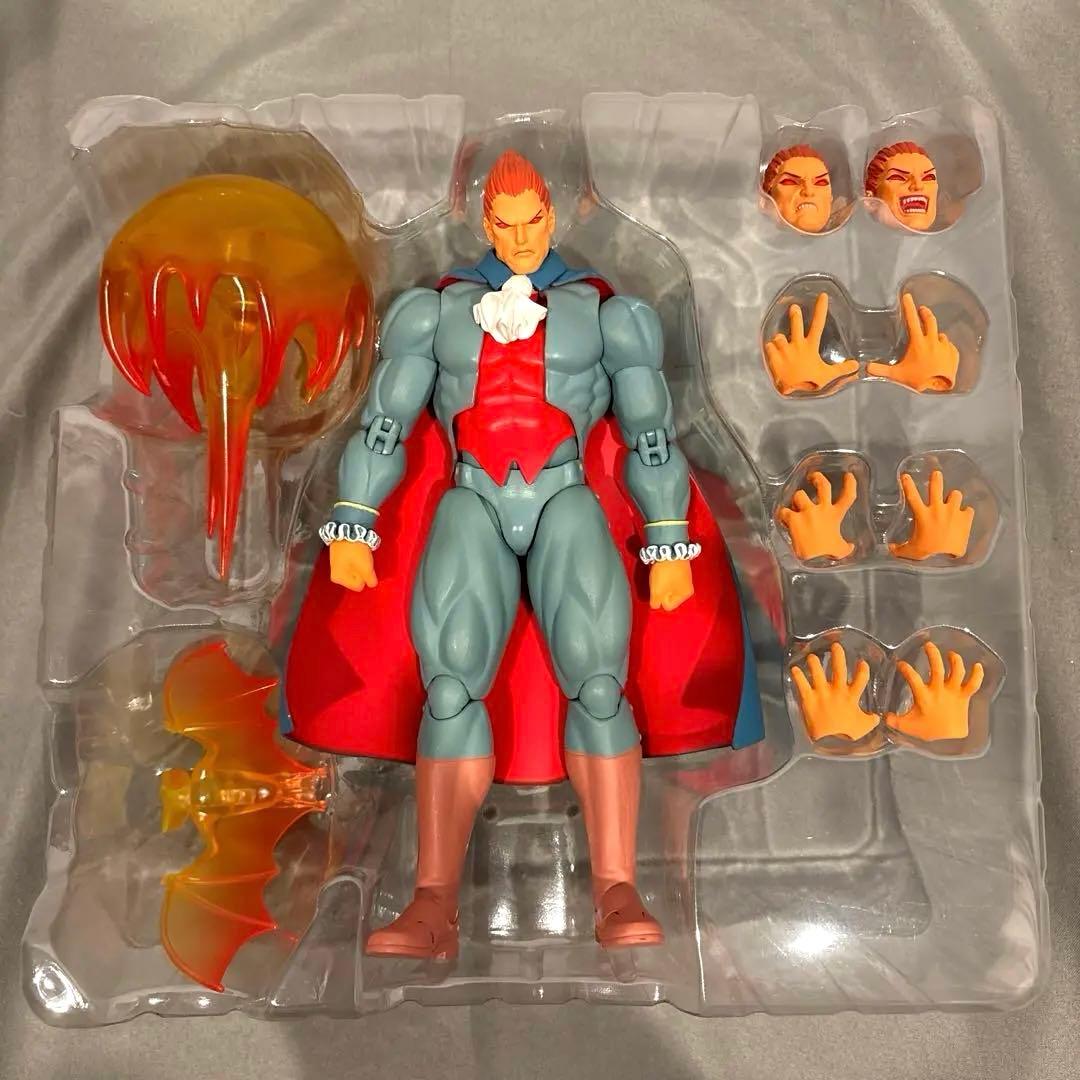 ヴァンパイア デミトリ STORMCOLLECTIBLESフィギュア - メルカリ