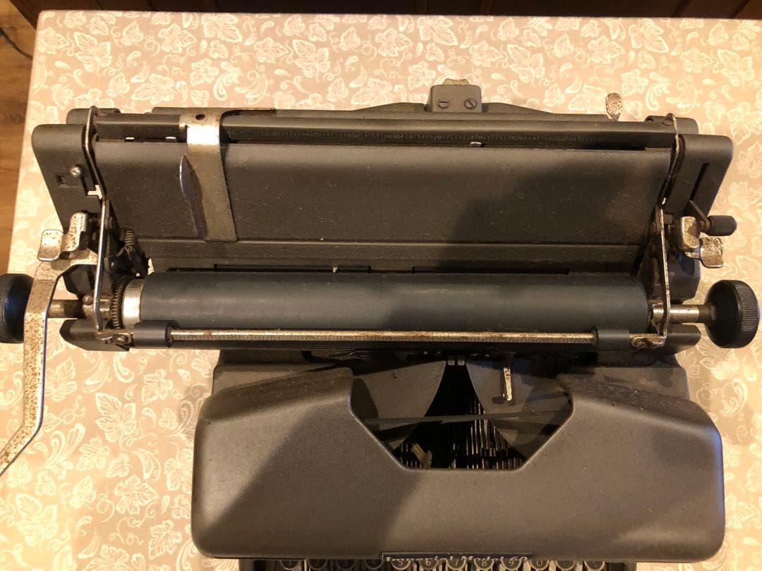 希少品❗️イギリス製 インペリアル タイプライター モデル60