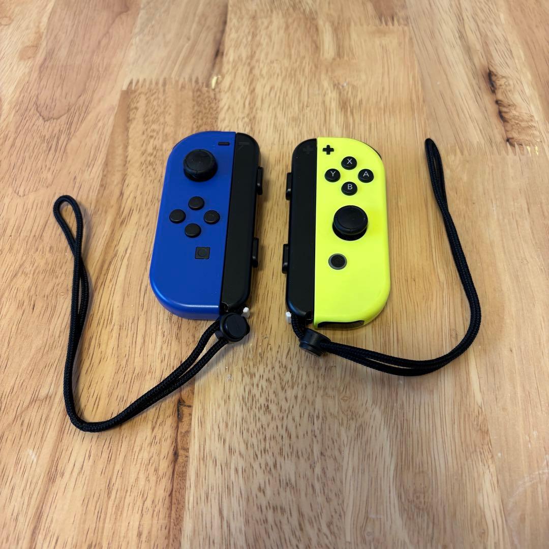 Nintendo Switch 本体、ジョイコン、ドック、ケース、スタンドセット