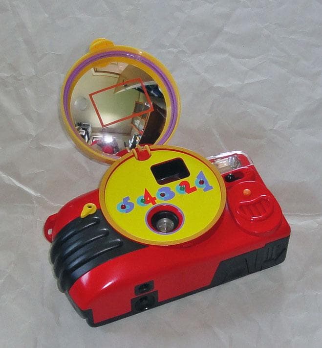 希少？ レア 非売品 赤いきつね しゃべるんですカメラ 東洋水産 - メルカリ