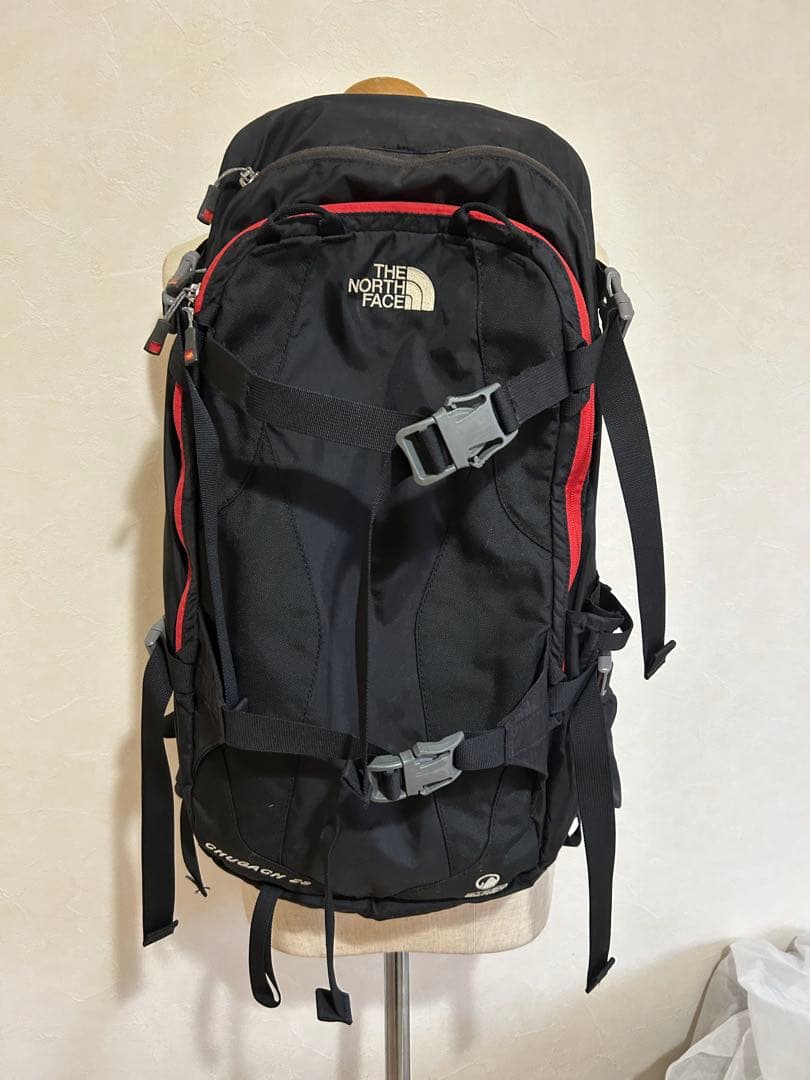 THE NORTH FACE バックパック 黒/赤 THE NORTH FACE/ザ ノースフェイス】 Hot Shot（バックパック/リュック