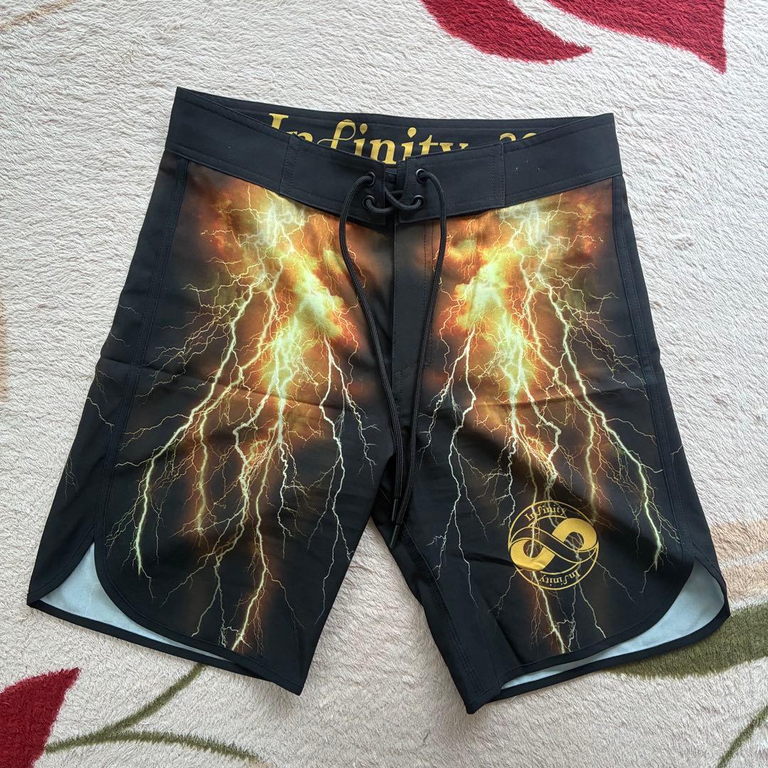 インフィニティ infinity サーフパンツ ステージパンツ - メルカリ