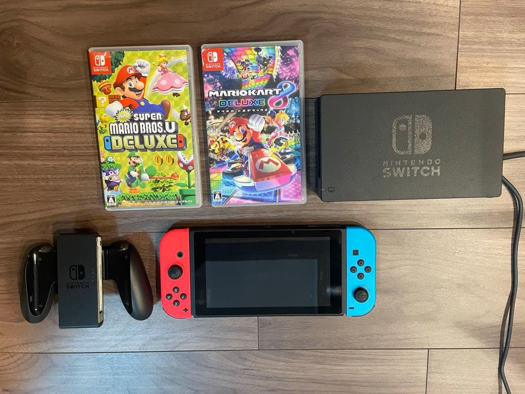 任天堂Switch本体　マリオカートなど　まとめ売り マリオカート8 デラックス』とSwitch本体のセットはロシアのみで販売