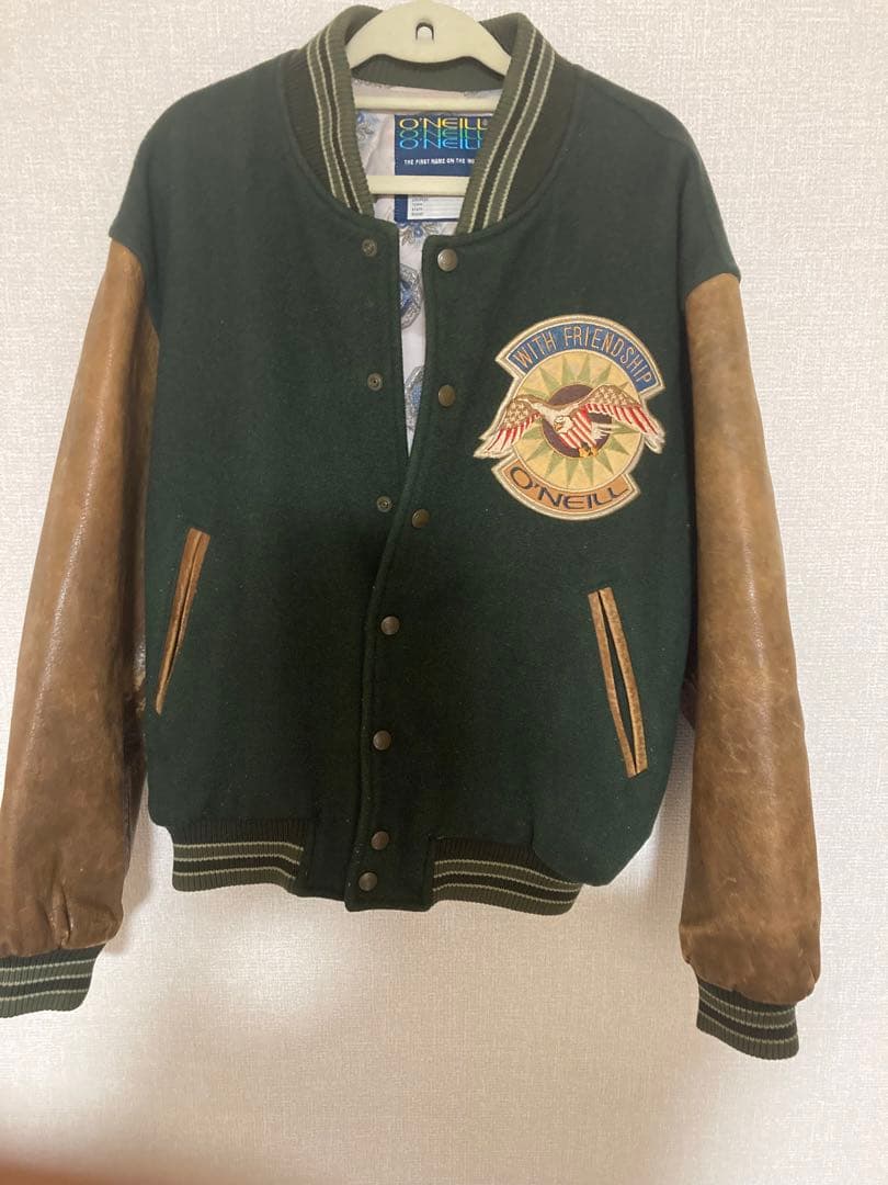 激レア 90s O'NEILL オニール スタジャン 中綿 袖牛皮 刺繍 鷲 - メルカリ