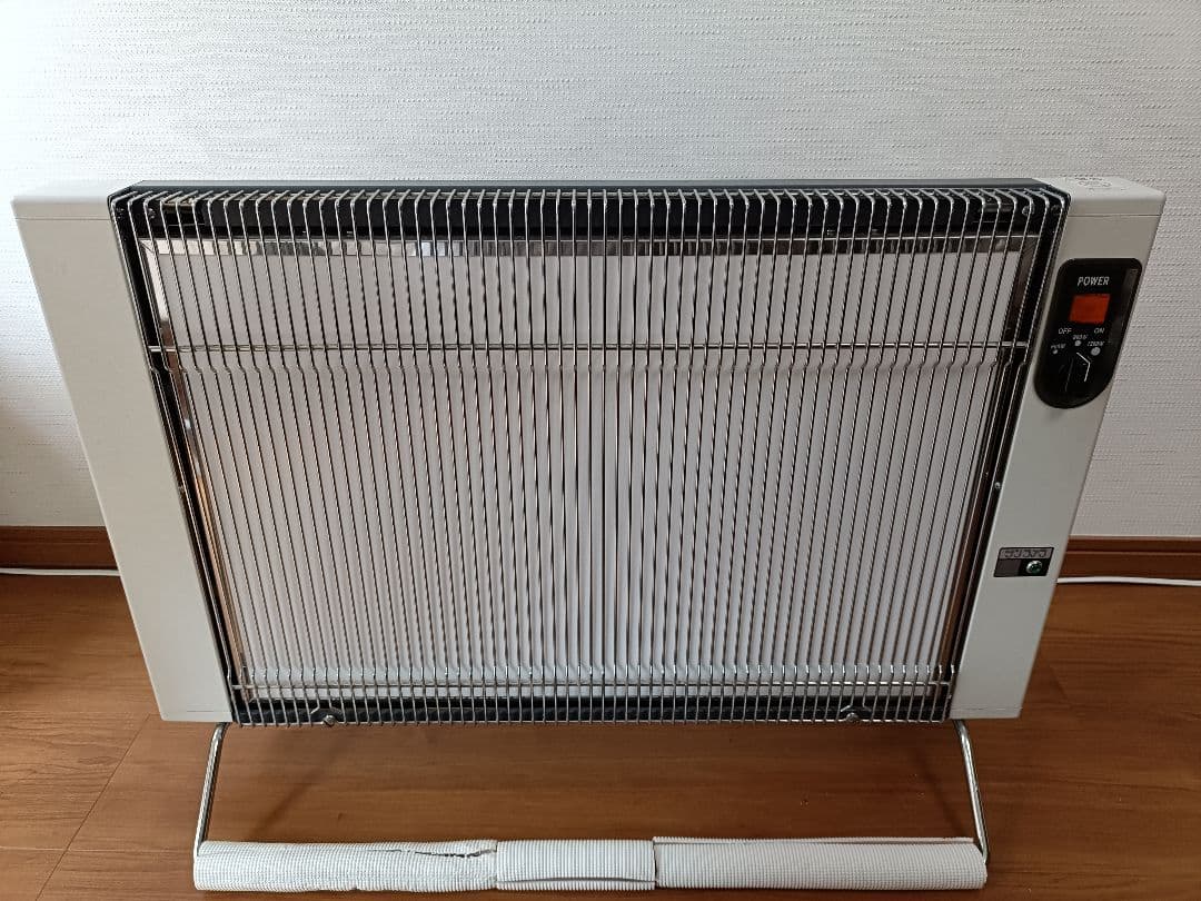 サンラメラ 電気ヒーター 1200W 楽天市場】サンラメラ 1200w型 全2色 遠赤外線ヒーター セラミック