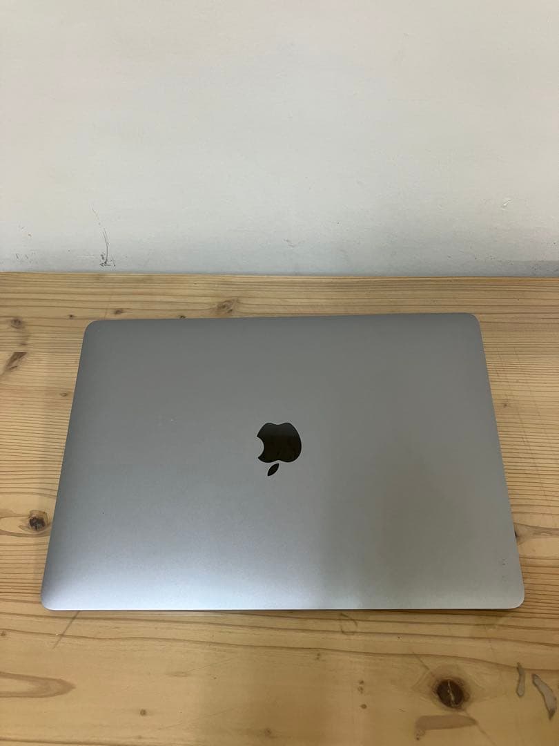 MacBook Air (Mid 2019)ジャンク品扱い