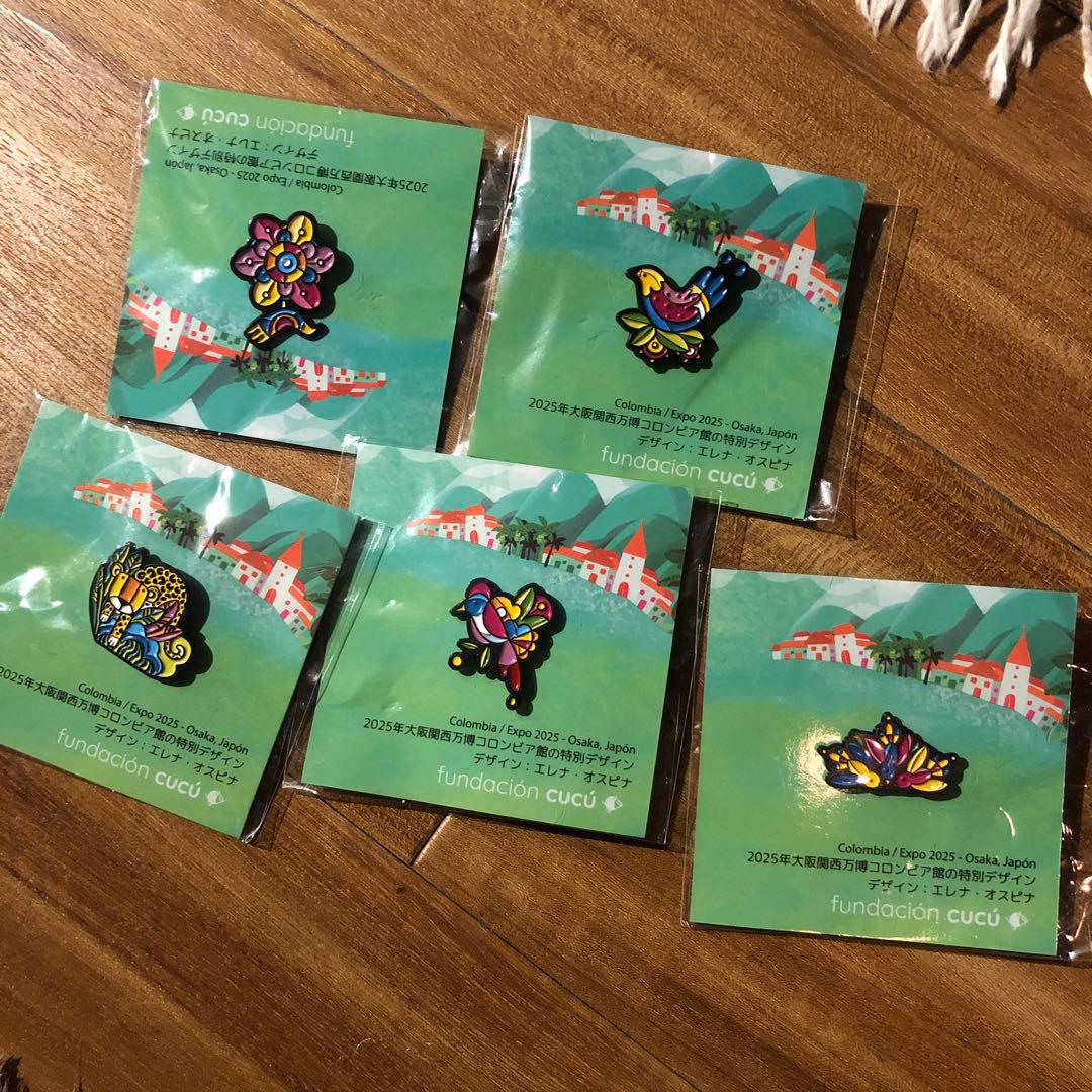 新品】万博会場限定コロンビアパビリオン コロンビア館ピンバッジ