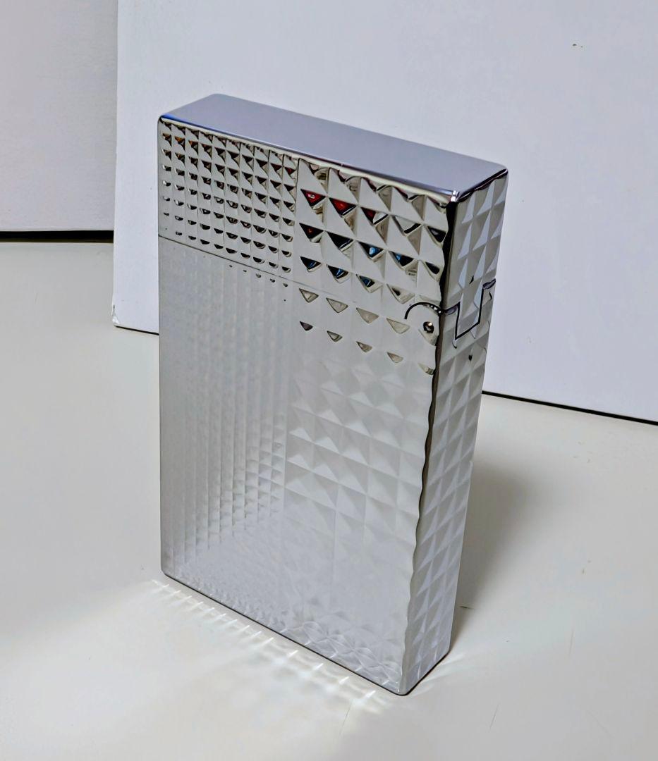 シルバー ダイヤモンドカット パターン ガスライター本体 明朗開閉音