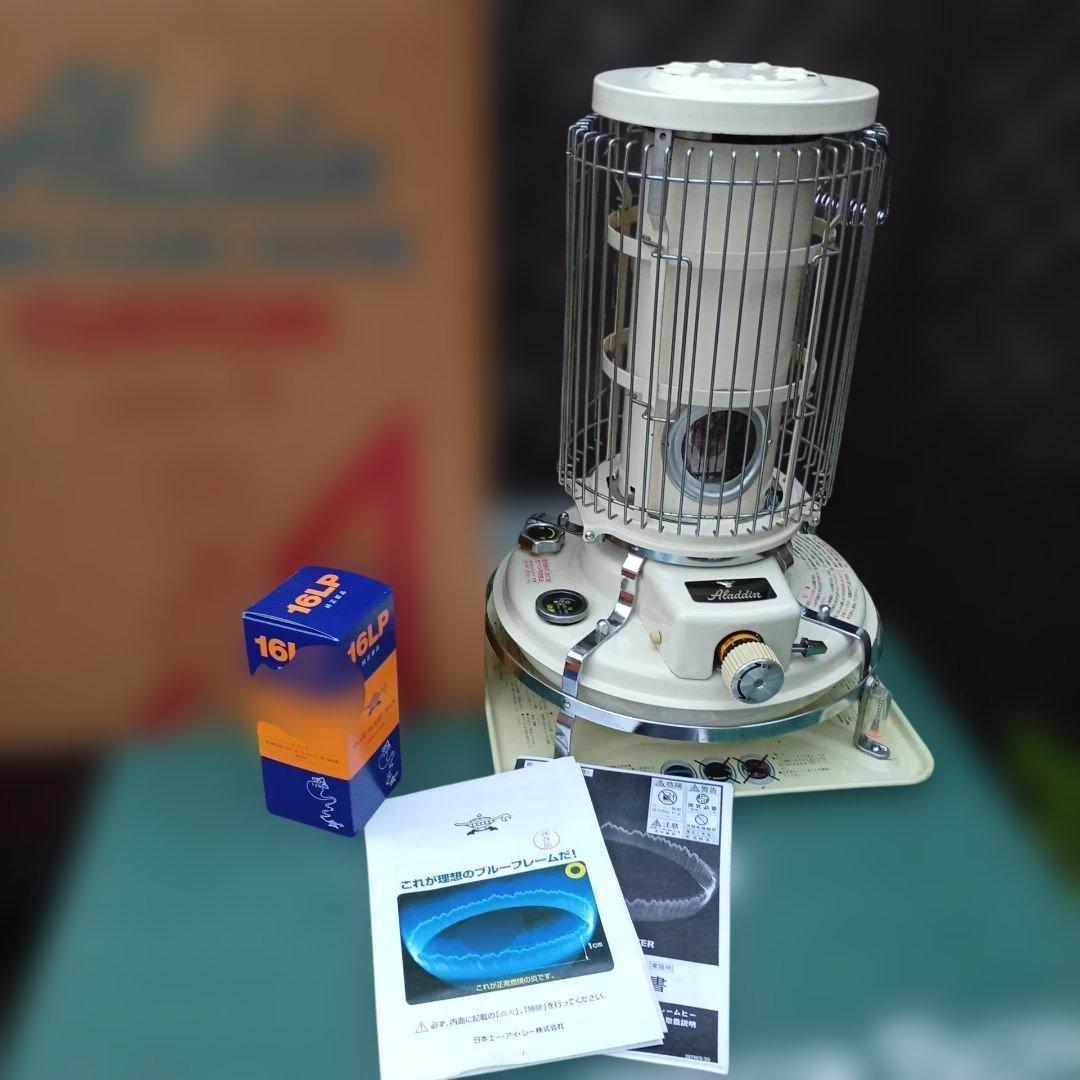 イチオシ。メンテナンス済。純正品芯交換済。取説付。元箱。 アラジンメン テナンス済。純正芯交換済。取り扱い説明書。 アラジン