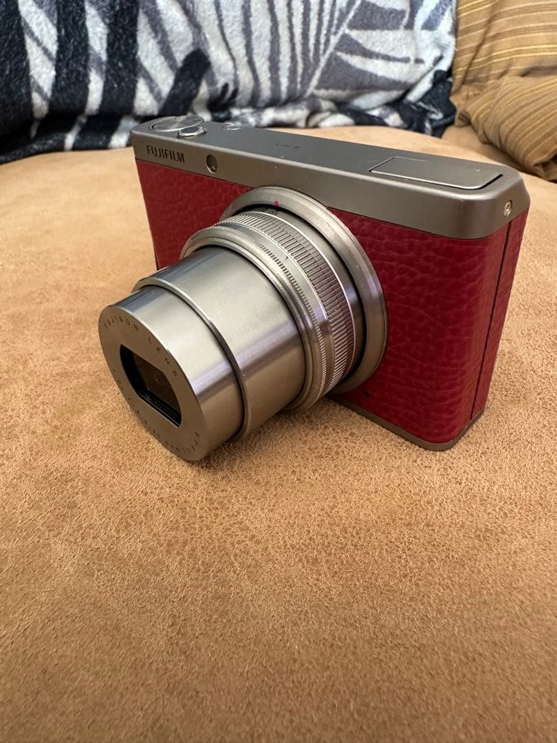 TSUKI様専用 FUJIFILM 富士フイルム XF1 ジャンク品