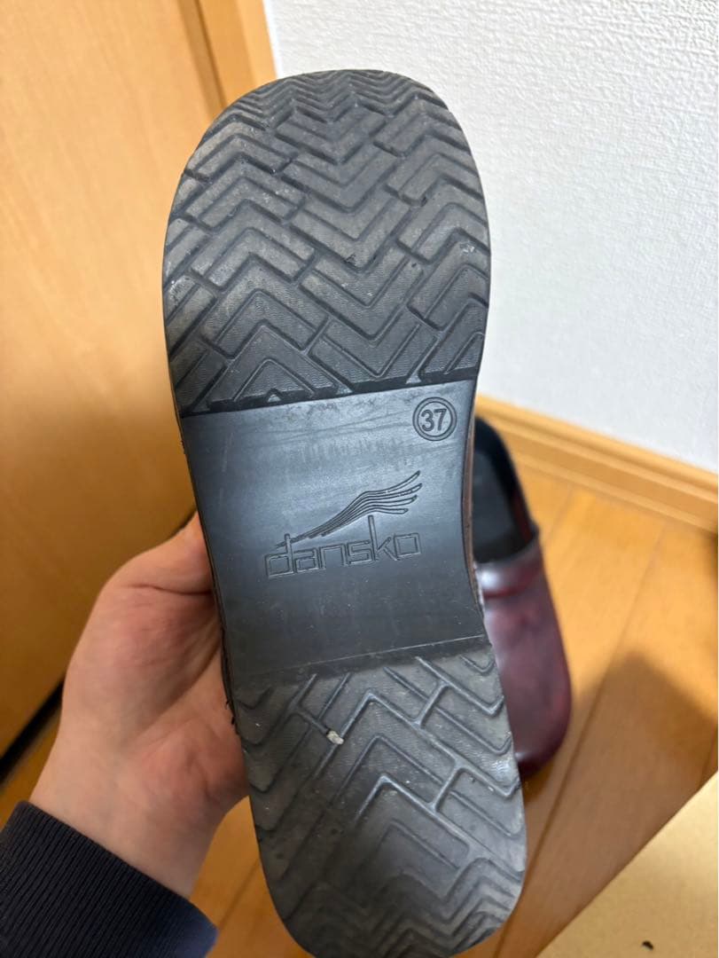 最終値下げ】dansko クロッグサンダル 37 ダンスコ やや難あり - メルカリ