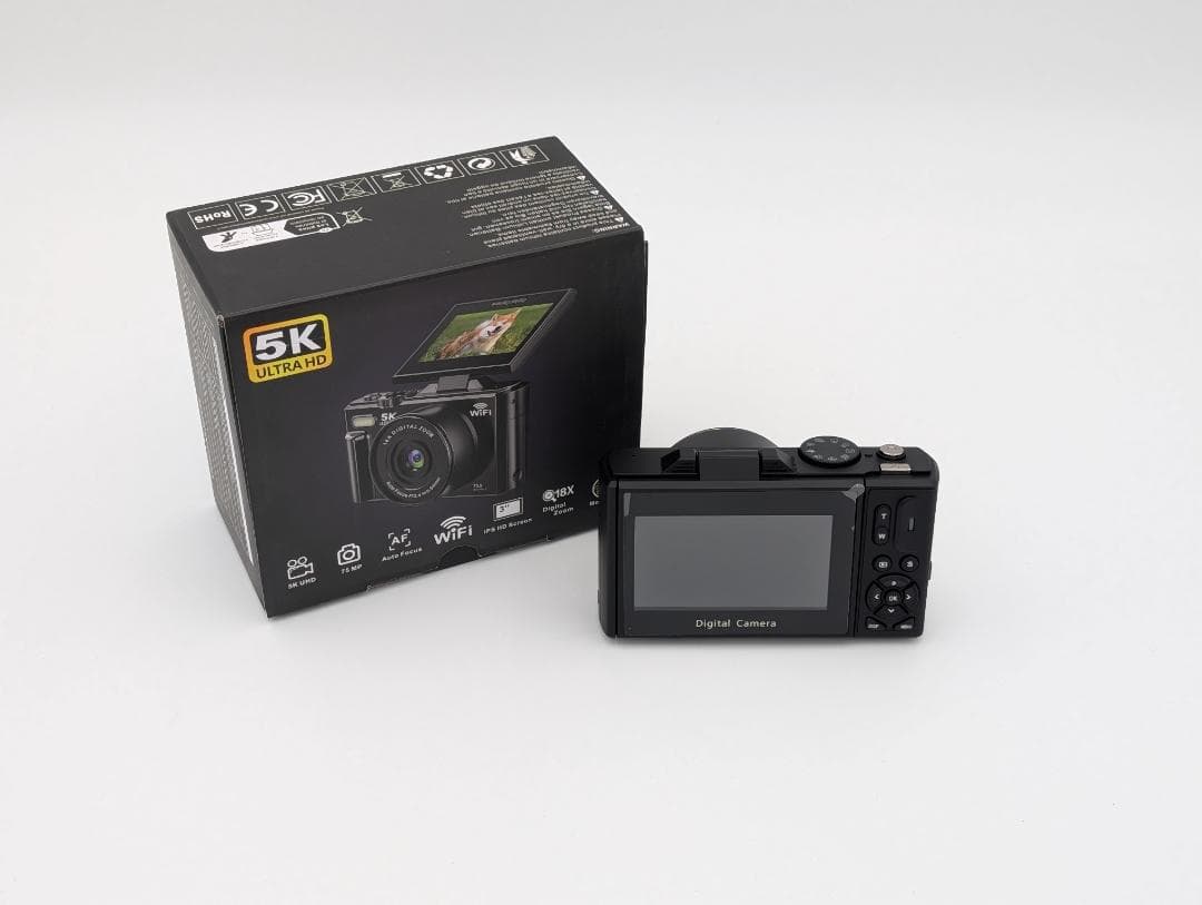 デジカメ デジタルズーム 180度回転画面 AFオートフォーカス 自撮り