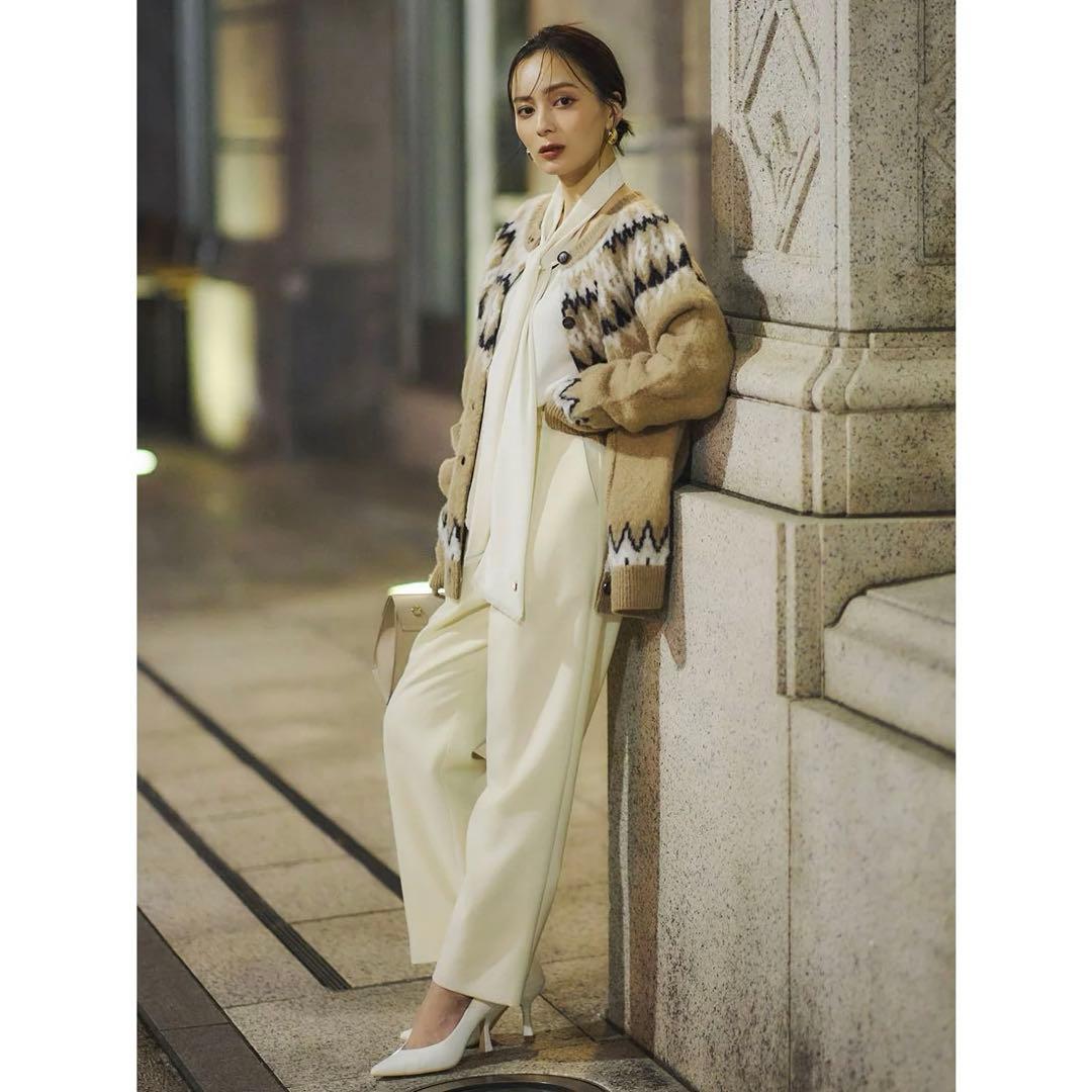 anuans ベルトデザインタックパンツ 新品タグ付き - メルカリ