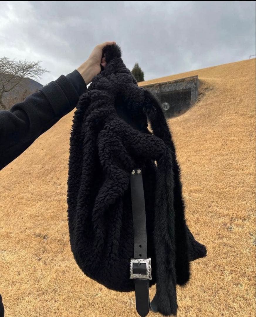 希少】hiyadam着用 dinoworks ボア ファー ショルダーバッグ - メルカリ