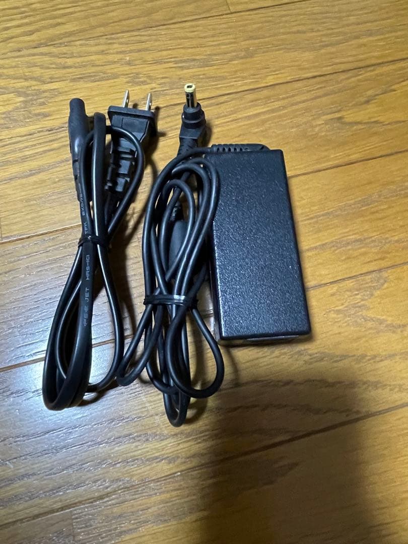 富士通LIFEBOOK U939/A Corei5 -第8世代 SSD256GB