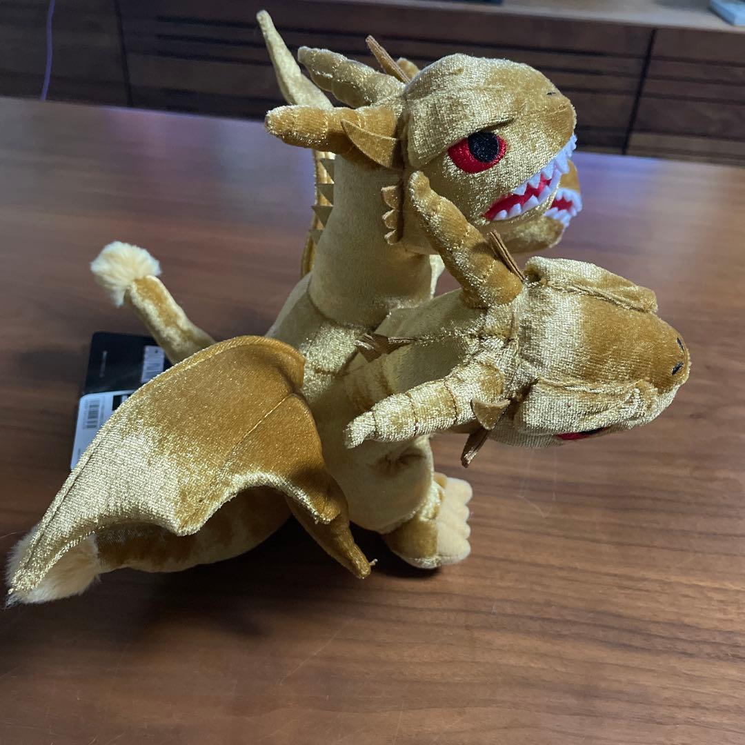 ゴジラ 三頭キングギドラぬいぐるみ Sサイズ - メルカリ