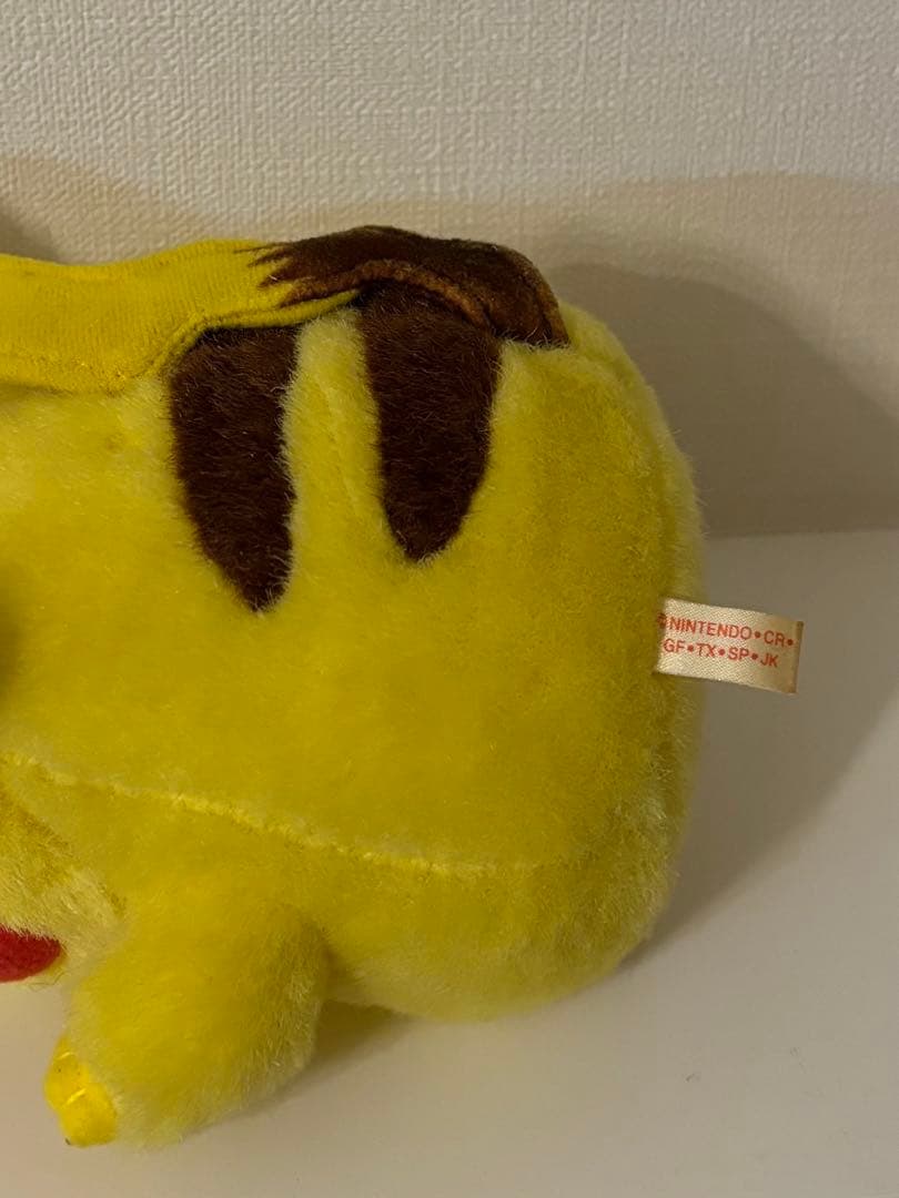 ピカチュウ ぬいぐるみ 初期ピカ TOMY 笑顔 にっこり - メルカリ
