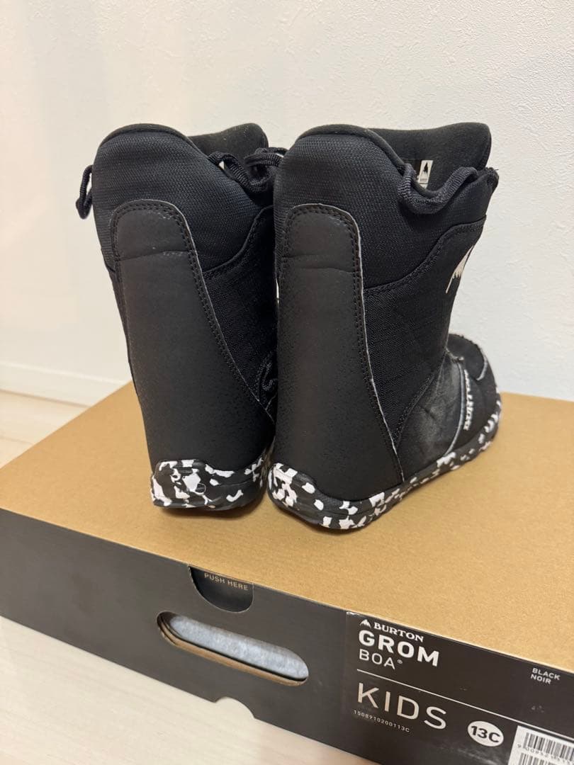 Burton GROM BOA 子供用スノーボードブーツ 19.5 - メルカリ