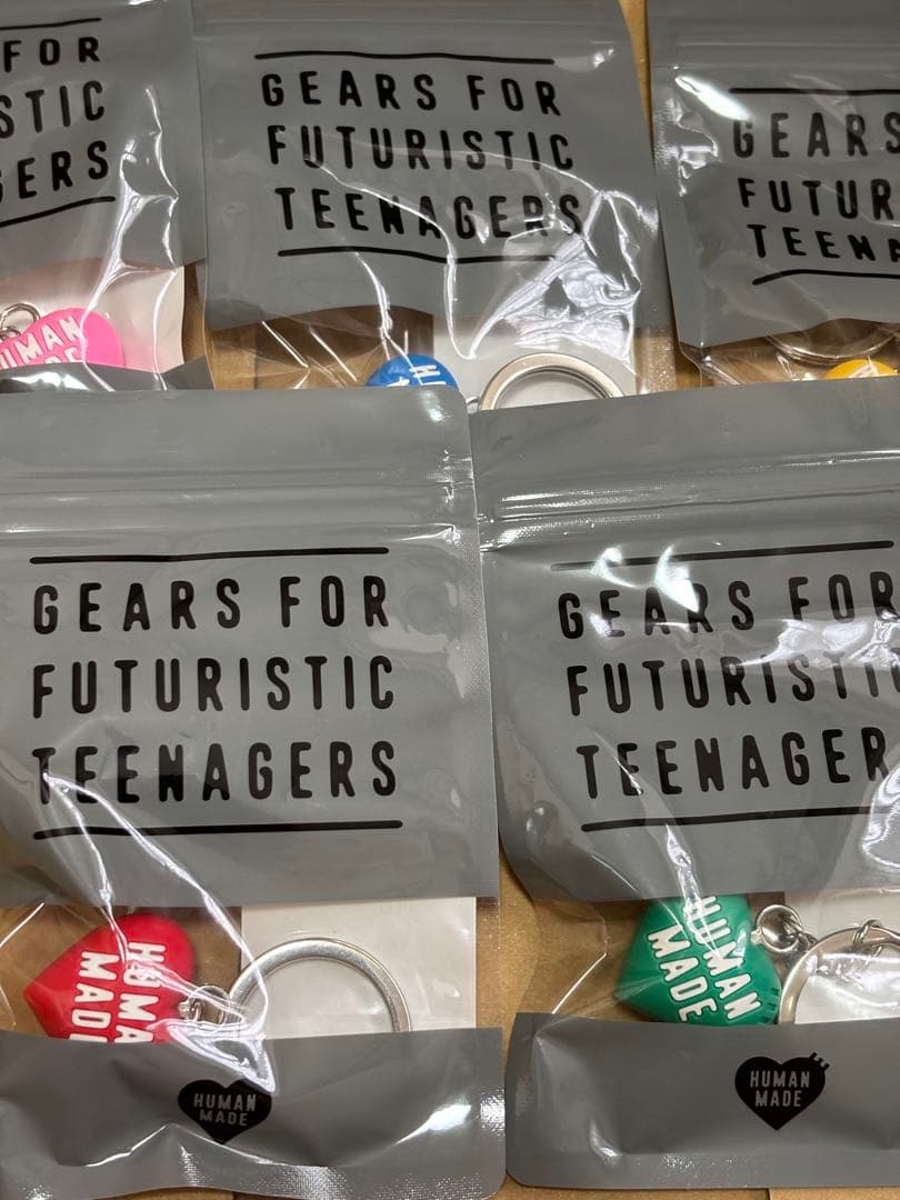 5色 humanmade HEART RUBBER KEY CHAIN - メルカリ