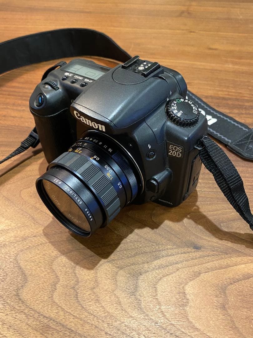 Canon EOS 20D デジタル一眼 ヤシカ1:1.9 50㍉単焦点 動作品 - メルカリ