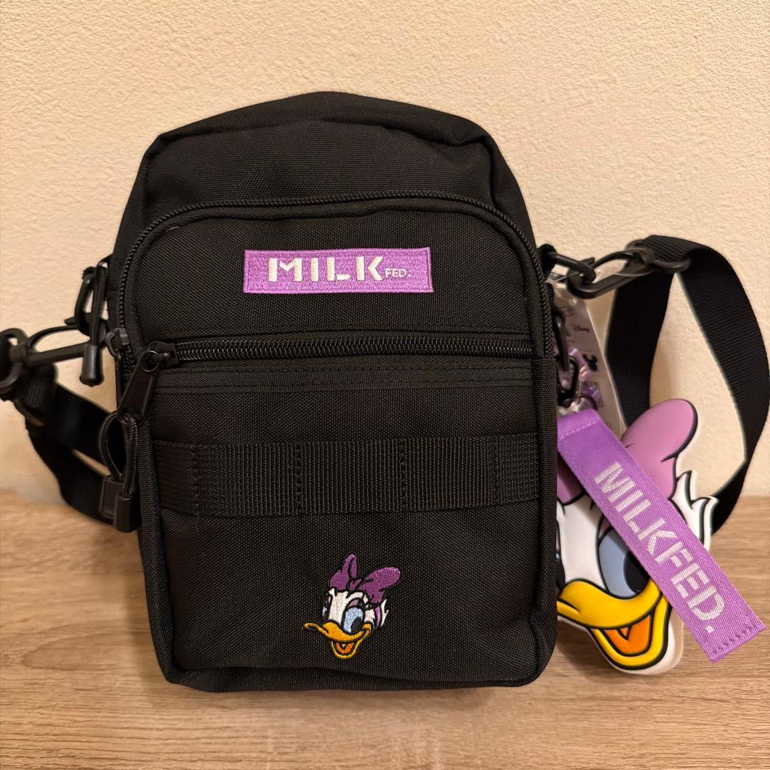 ディズニーストア ミルクフェド ショルダーバッグデイジー - メルカリ