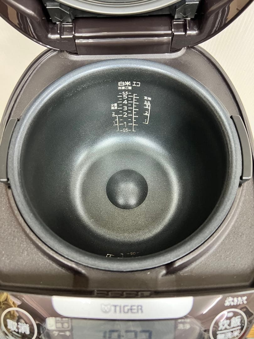 TIGER タイガー IH炊飯器 JPW-D100 1.0L 2022年製