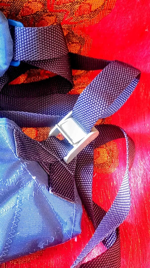 オウム真理教　修行アイテム　ゴムタク　ミラレパ　蓮華座　瞑想座法補助器具