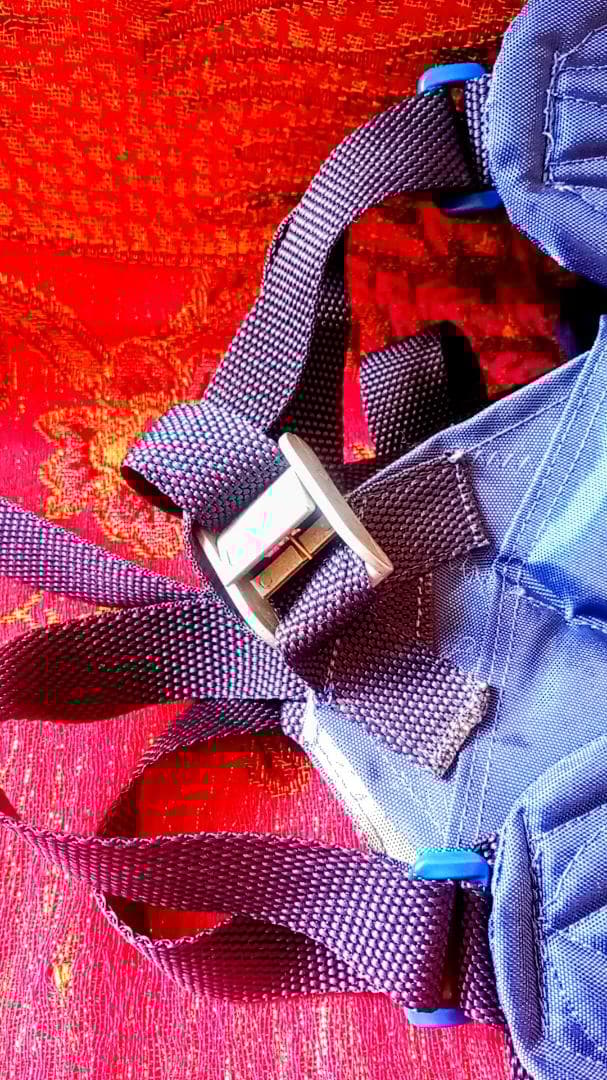 オウム真理教　修行アイテム　ゴムタク　ミラレパ　蓮華座　瞑想座法補助器具