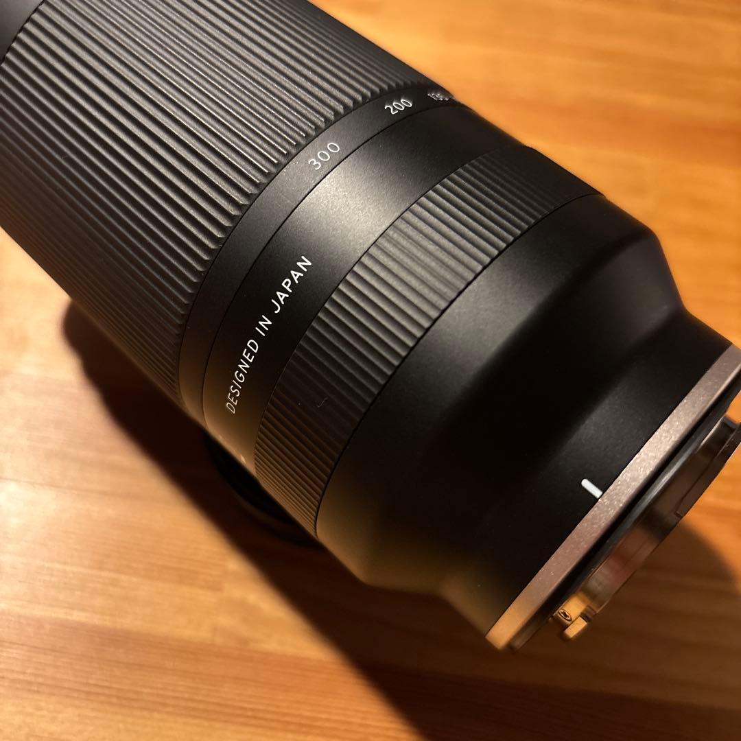 TAMRON 70-300 F/4.5-6.3 Di III RDX eマウント
