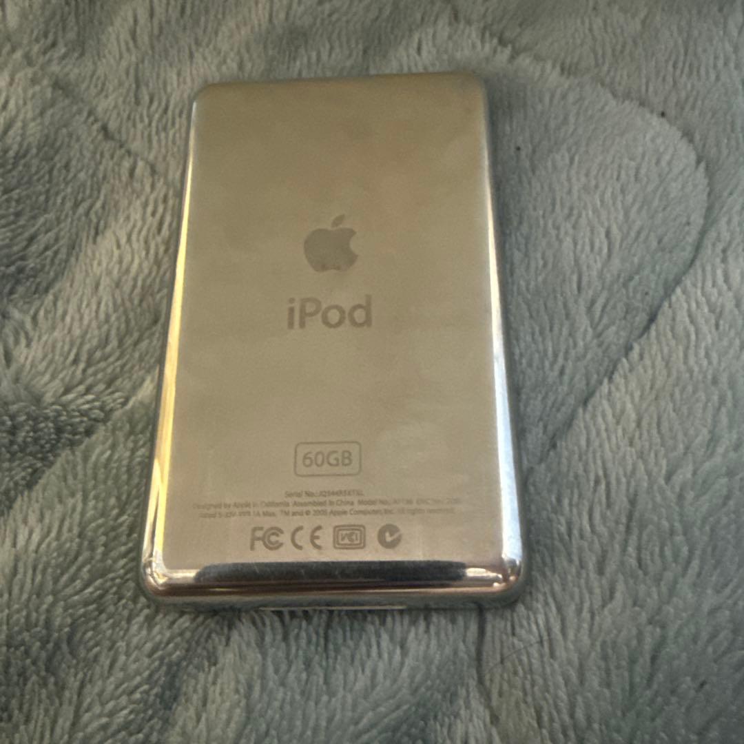 Apple iPod 第5世代 60GB 本体 イヤフォン付き iPod 5th（第5世代iPod（iPod 5th Generation）の製品仕様）:Pod Selection