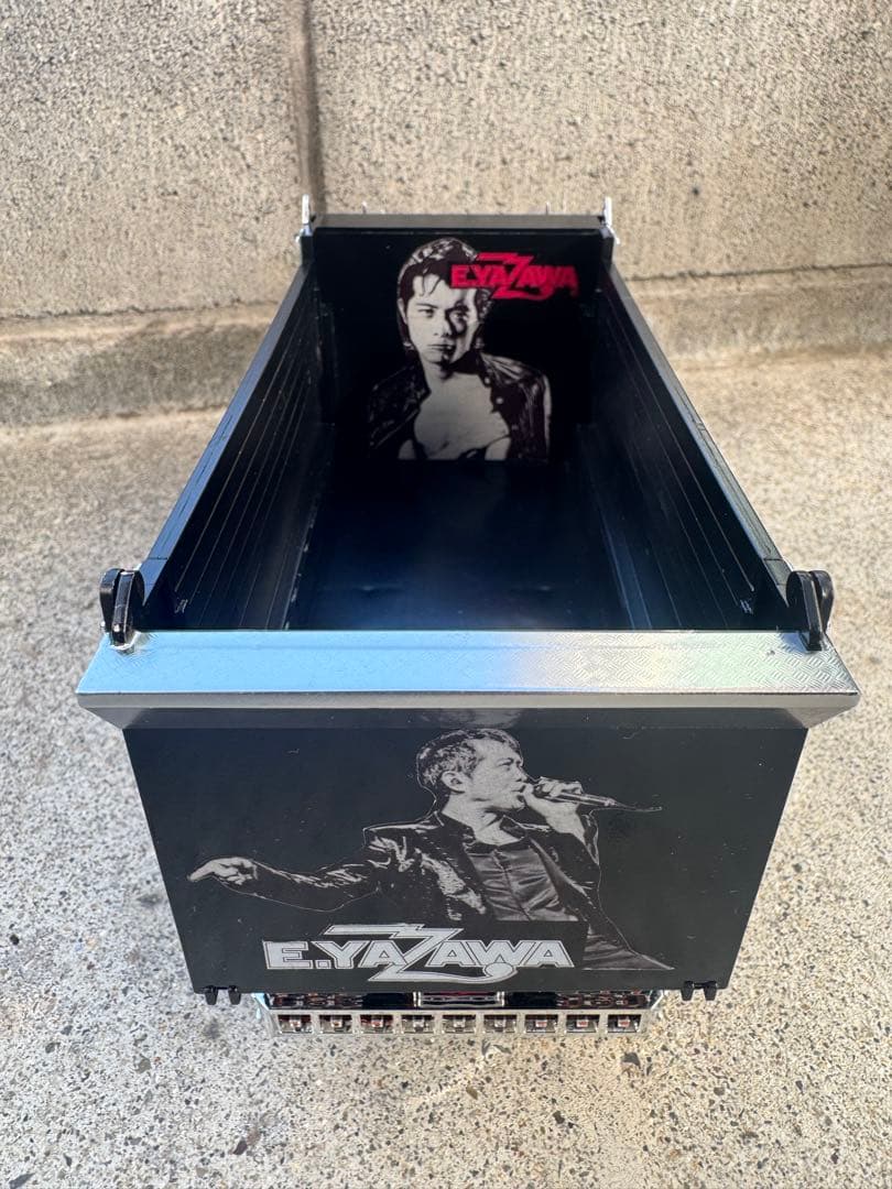 信*郎様 値下げ アオシマ 1/32 深箱ダンプ改17プロフィア YAZAWA仕