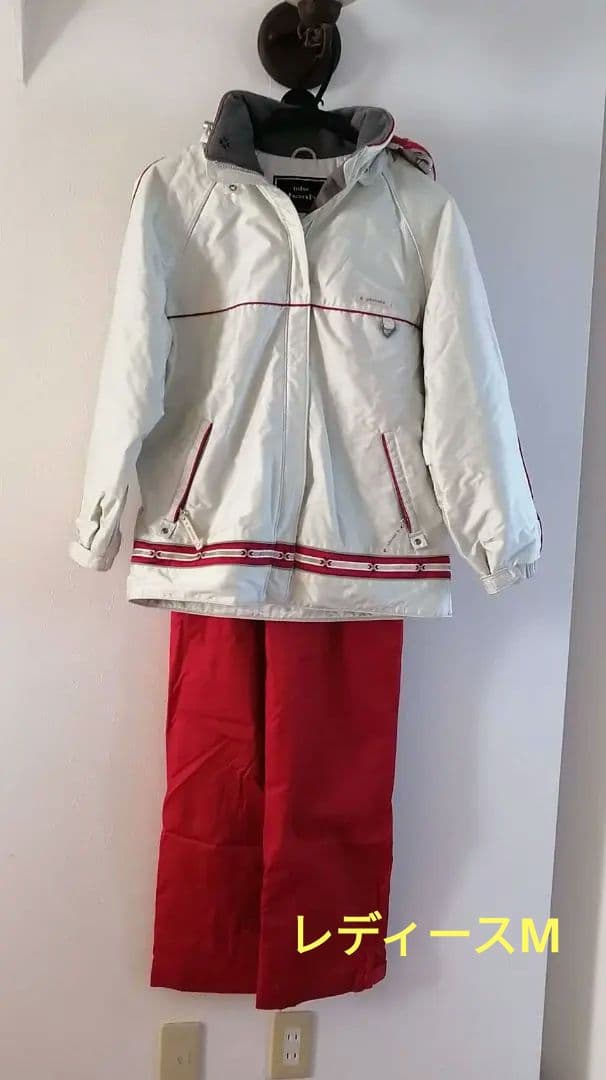 スキーウェア　フェニックス　レディース　上下セット　小物おまけ付き フェニックス phenix レディース スキーウェア 上下セット Phenix Camo