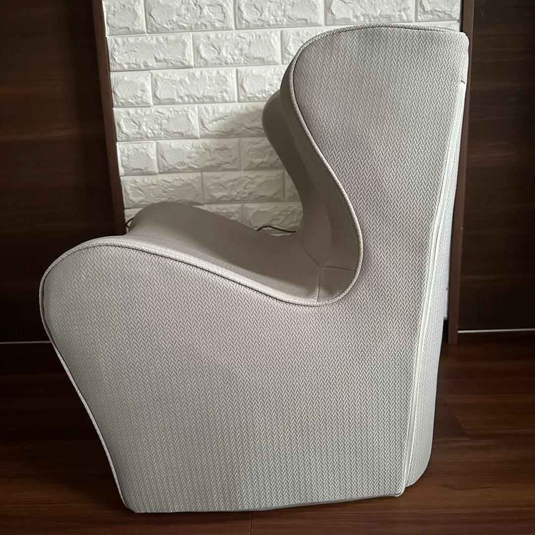 美品 MTG Style Dr.CHAIR Heat ベージュ ブランケット付き - メルカリ