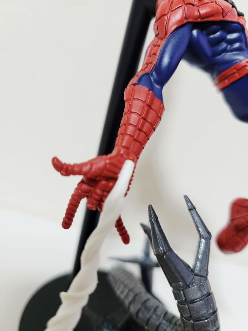 スパイダーマンフィギュア 3体セット - メルカリ